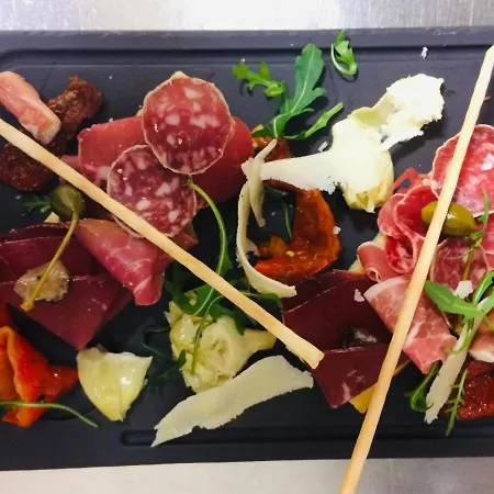 Au Pere Tranquille 2* Tinchebray-Bocage