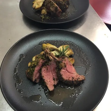 Szálloda Au Pere Tranquille 2*