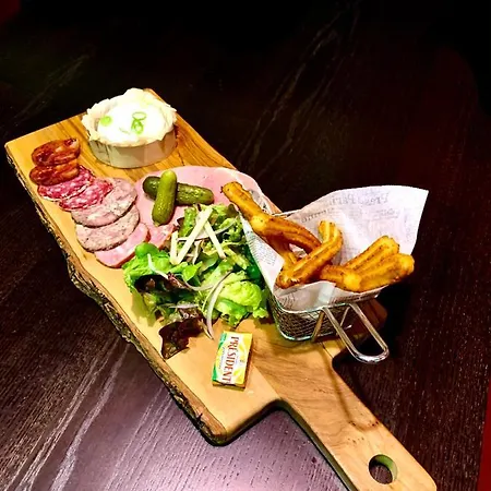 Hotel Au Pere Tranquille Tinchebray-Bocage