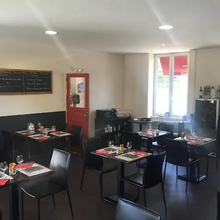 Szálloda Au Pere Tranquille