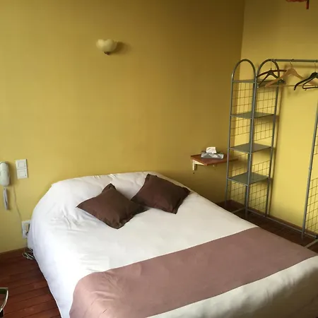 Au Pere Tranquille Hotel Tinchebray-Bocage