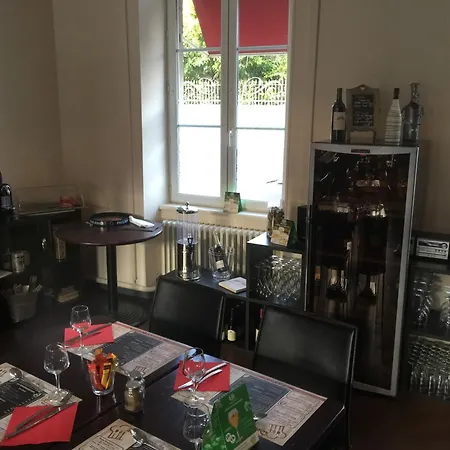 Au Pere Tranquille 2* Tinchebray-Bocage