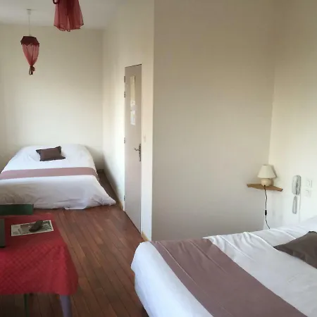 Au Pere Tranquille 2* Tinchebray-Bocage