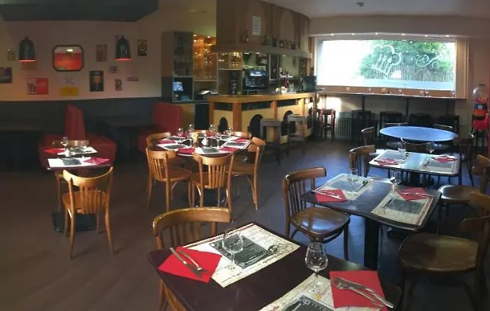 Au Pere Tranquille 2* Tinchebray-Bocage