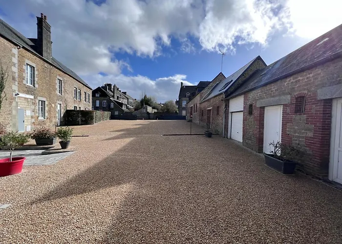 Au Pere Tranquille Szálloda 2*