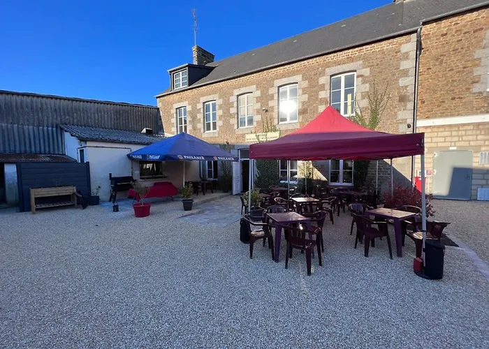 Hotel Au Pere Tranquille 2*