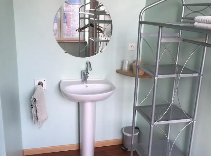 Szálloda Au Pere Tranquille 2*