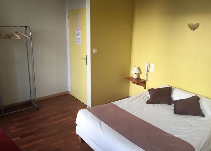 Szálloda Au Pere Tranquille