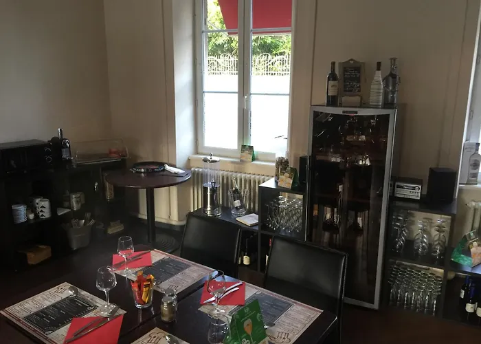 Au Pere Tranquille 2* Tinchebray-Bocage